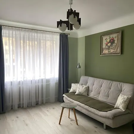 Green Apartments Apartment *